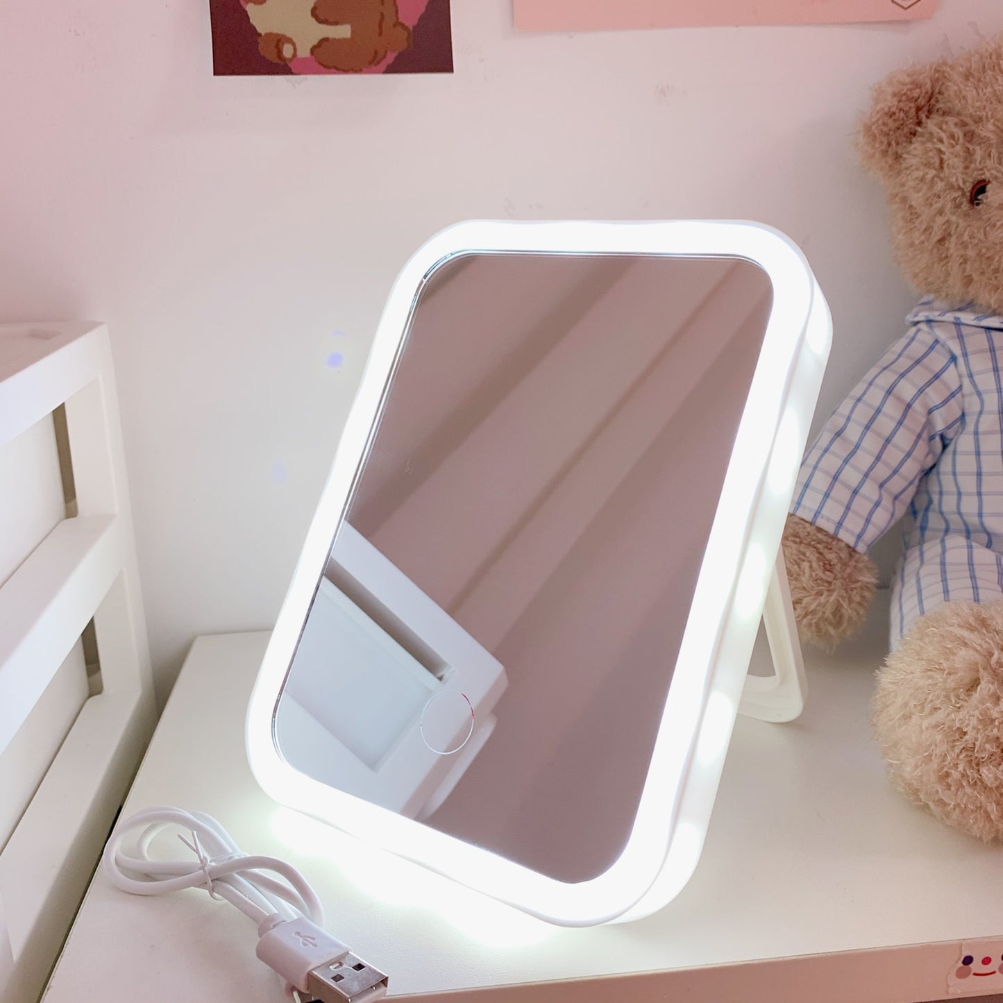 Miroir LED magnétique à luminosité réglable pour le maquillage et les selfies
